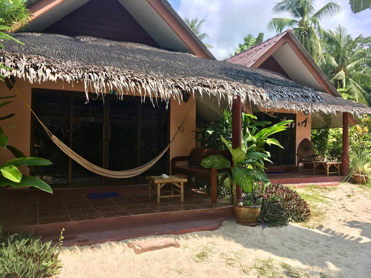 Papillon Bungalows Baan Tai Exteriör bild